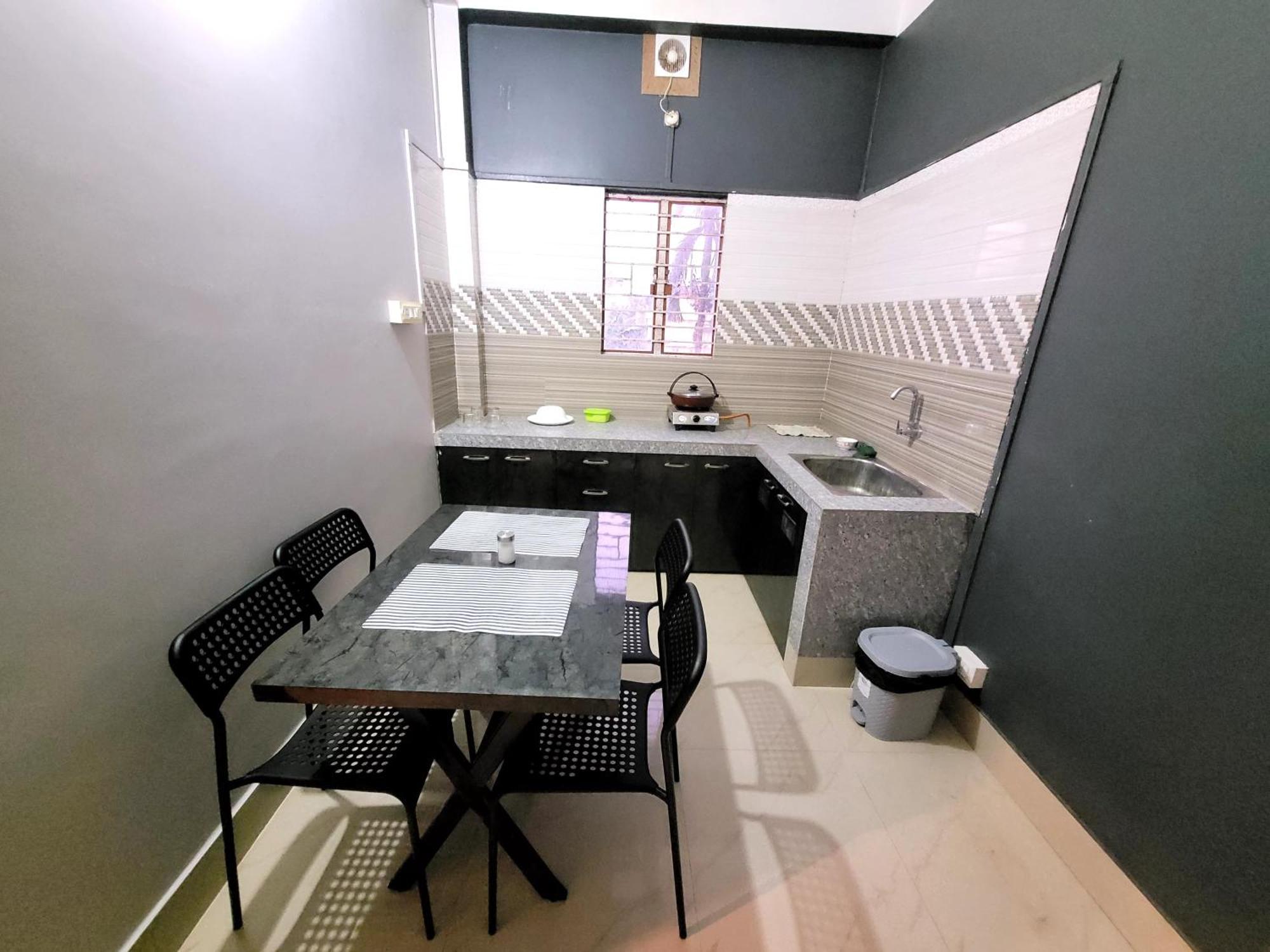 Areca Homestay Guwahati Bagian luar foto
