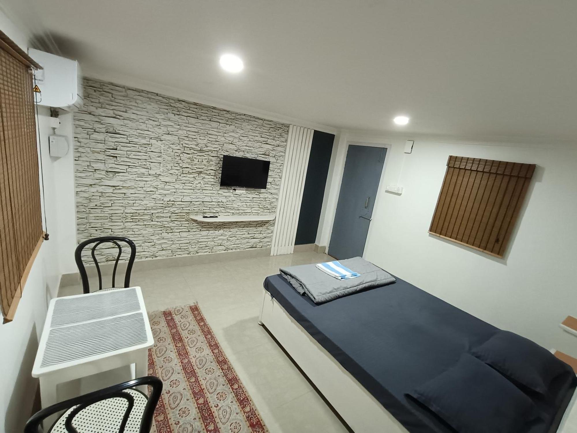 Areca Homestay Guwahati Bagian luar foto