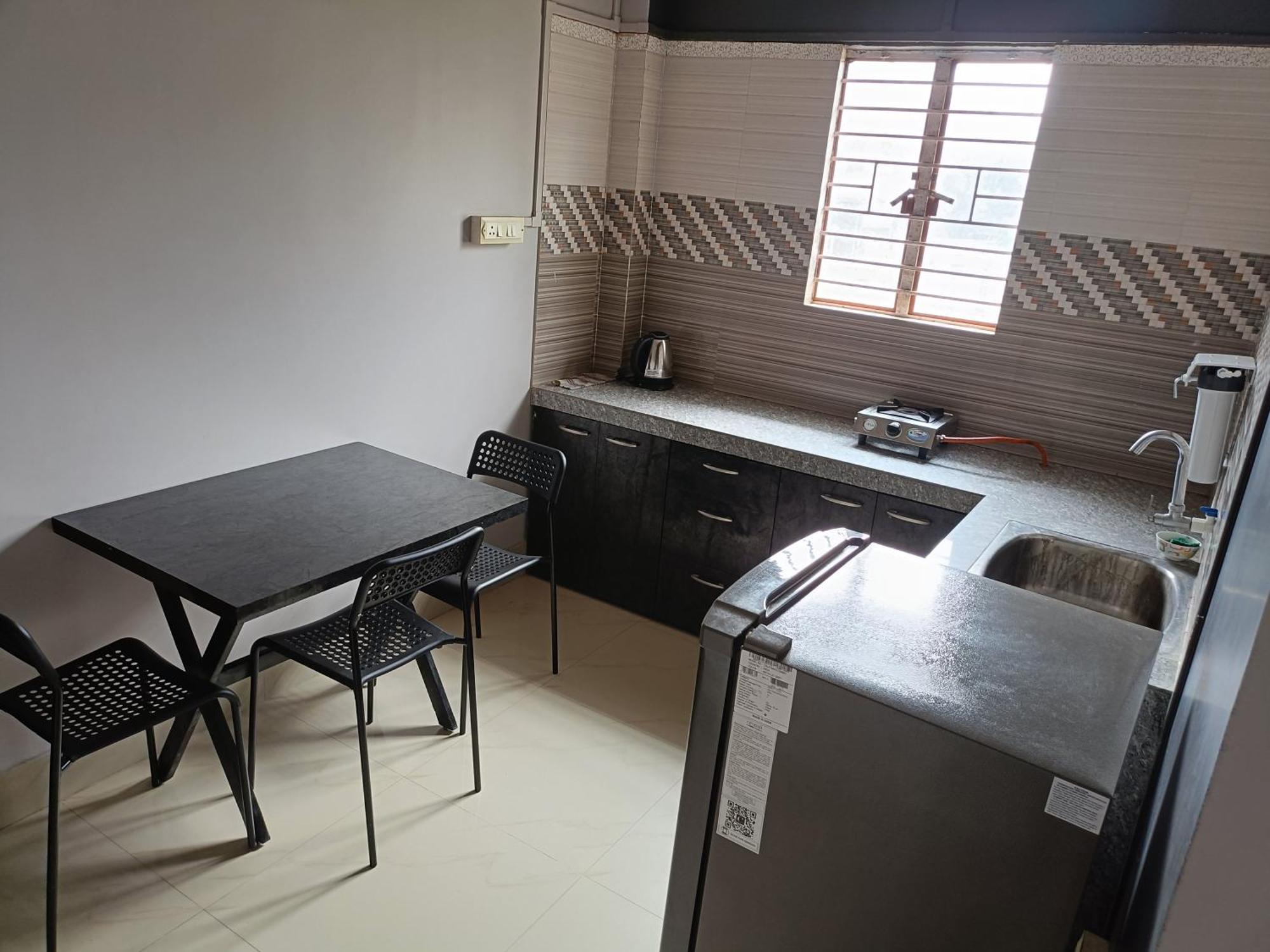 Areca Homestay Guwahati Bagian luar foto